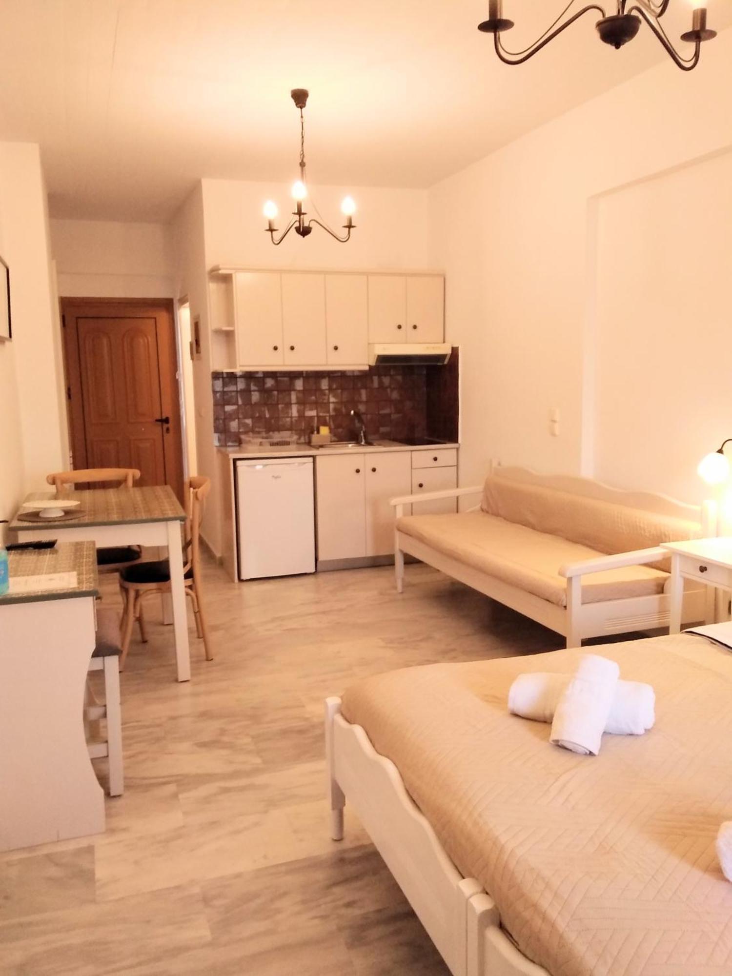 Idomeneas Apartments سوغيا الغرفة الصورة
